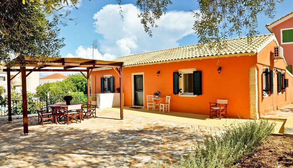 גאיוס Theano Cottage חדר תמונה